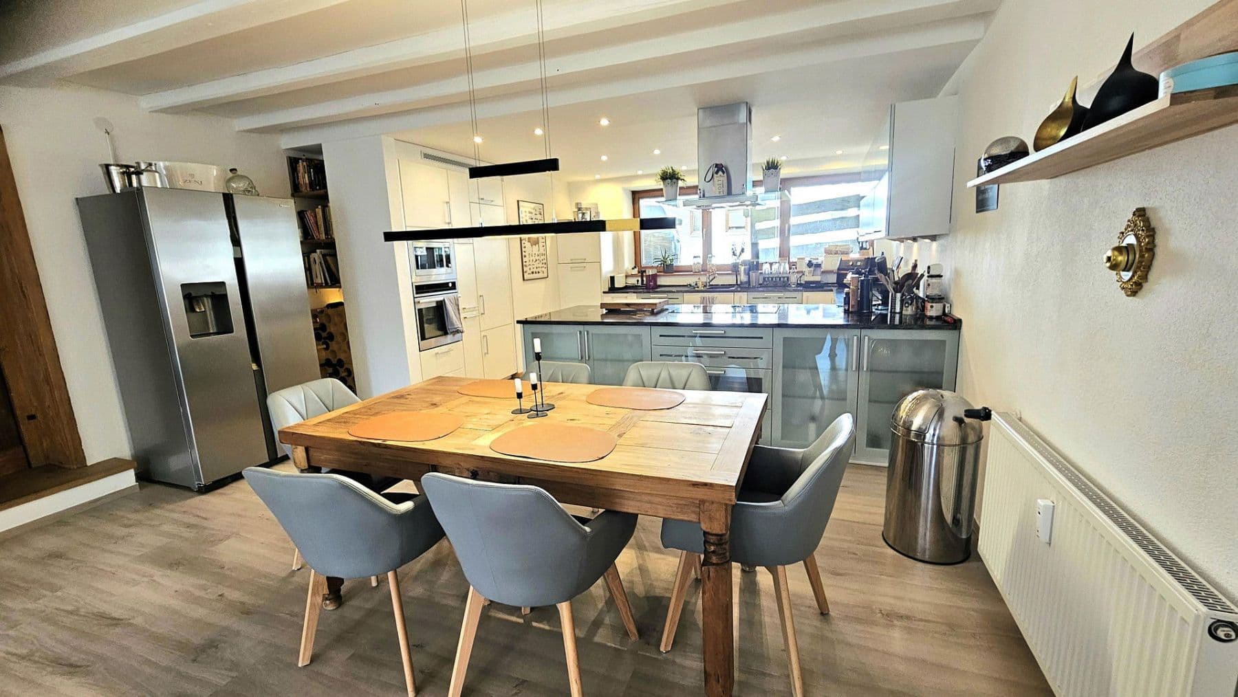 Predaj bytu 6-izbový 260 m², Drösslinger Straße 1, Andechs, Bavorsko Predaj bytu 6-izbový 260 m², Drösslinger Straße 1, Andechs, Bavorsko