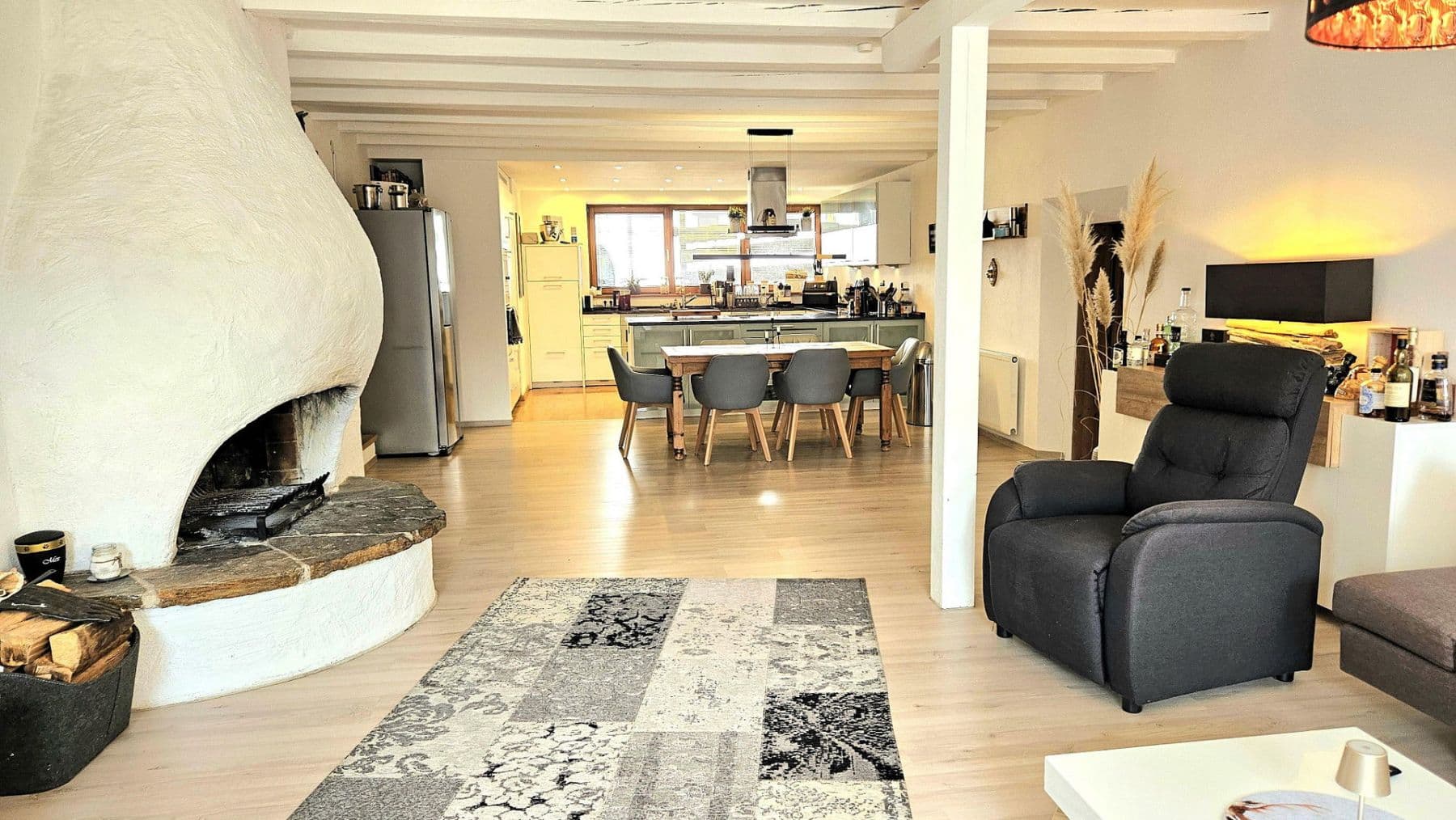 Predaj bytu 6-izbový 260 m², Drösslinger Straße 1, Andechs, Bavorsko Predaj bytu 6-izbový 260 m², Drösslinger Straße 1, Andechs, Bavorsko