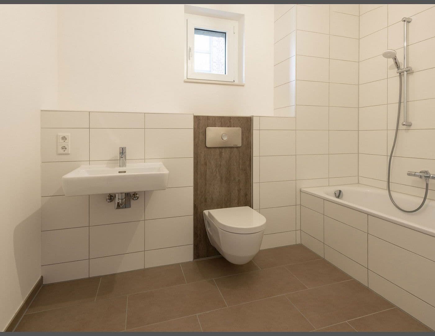 Prenájom bytu 2-izbový 61 m², Kaskadenpark, Hamburg, Hamburg Prenájom bytu 2-izbový 61 m², Kaskadenpark, Hamburg, Hamburg