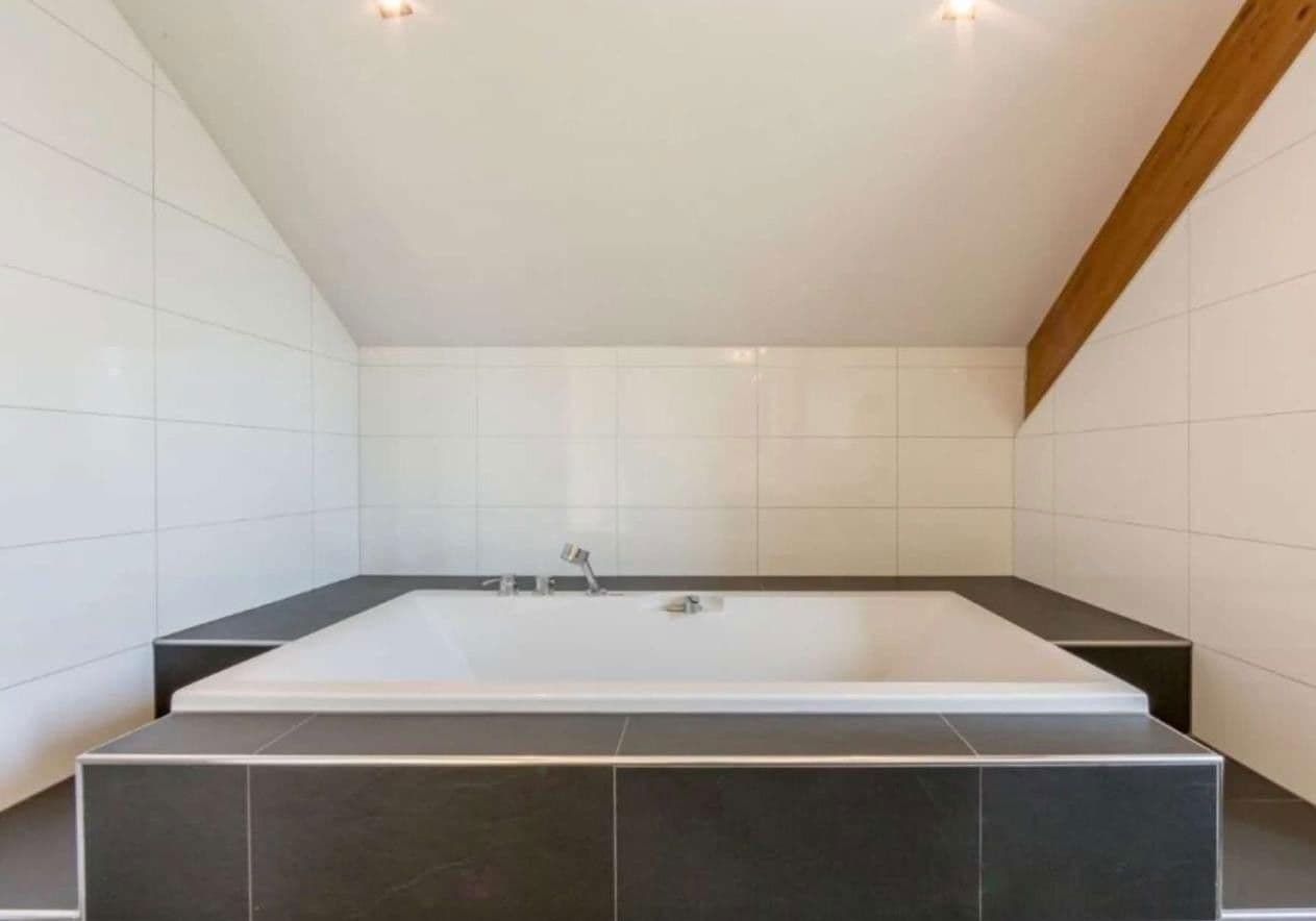 Predaj bytu 3-izbový 130 m², Österreich, Salzburg, Salzbursko Predaj bytu 3-izbový 130 m², Österreich, Salzburg, Salzbursko