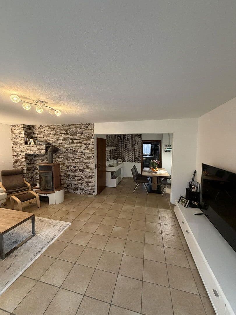 Predaj domu 157 m², pozemek 244 m², Nürnberg, Bavorsko Predaj domu 157 m², pozemek 244 m², Nürnberg, Bavorsko