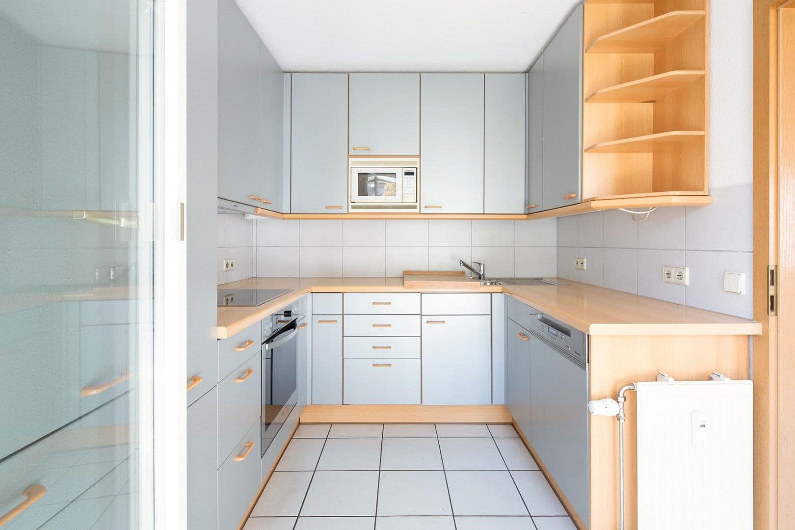 Prenájom bytu 3-izbový 94 m², Inzlingen, Bádensko-Wurttembersko Prenájom bytu 3-izbový 94 m², Inzlingen, Bádensko-Wurttembersko