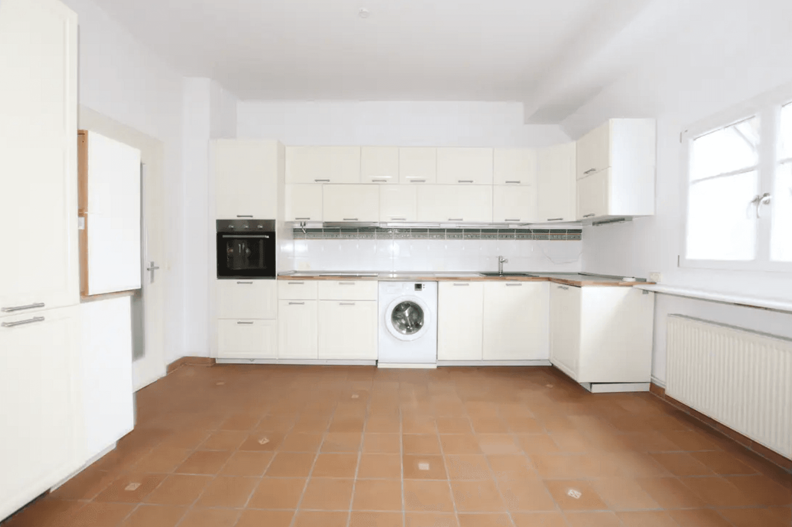 Prenájom bytu 3-izbový 76 m², Von-Einem-Str. 15, Essen, Severné Porýnie - Westfálsko Prenájom bytu 3-izbový 76 m², Von-Einem-Str. 15, Essen, Severné Porýnie - Westfálsko