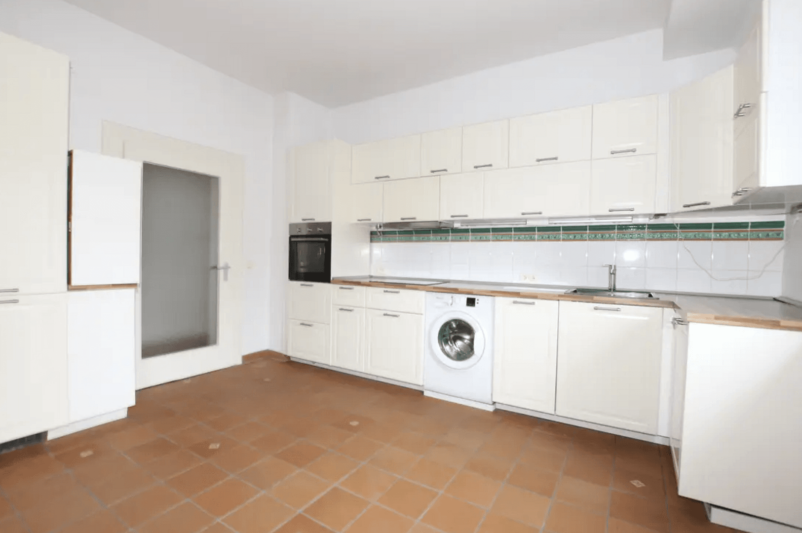 Prenájom bytu 3-izbový 76 m², Von-Einem-Str. 15, Essen, Severné Porýnie - Westfálsko Prenájom bytu 3-izbový 76 m², Von-Einem-Str. 15, Essen, Severné Porýnie - Westfálsko