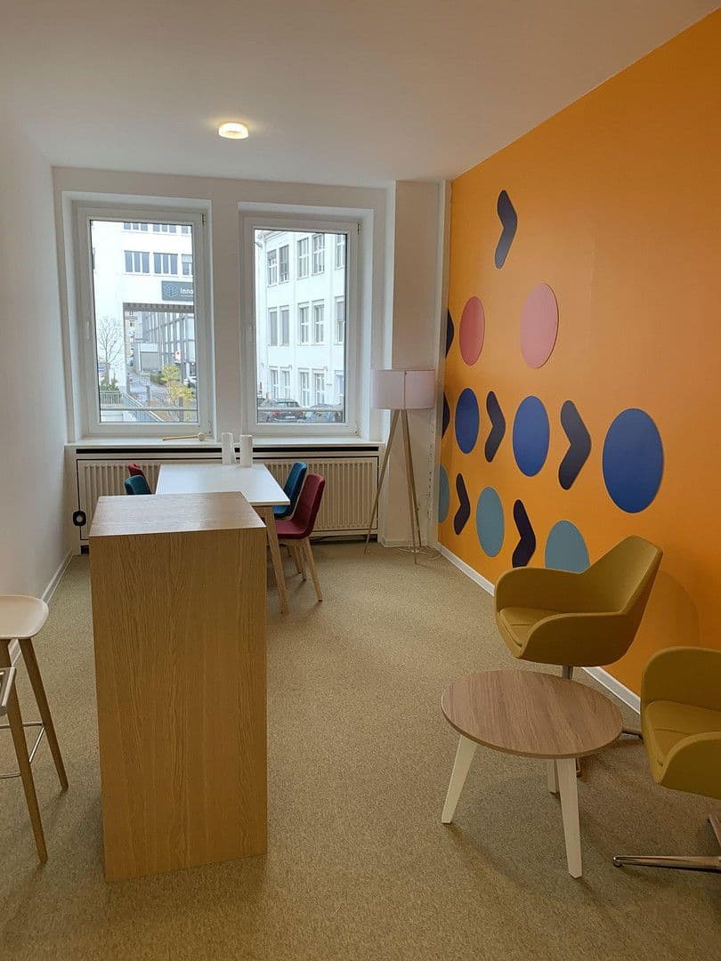 Prenájom kancelárie 297 m², Fürther Straße 228, Nürnberg, Bavorsko Prenájom kancelárie 297 m², Fürther Straße 228, Nürnberg, Bavorsko