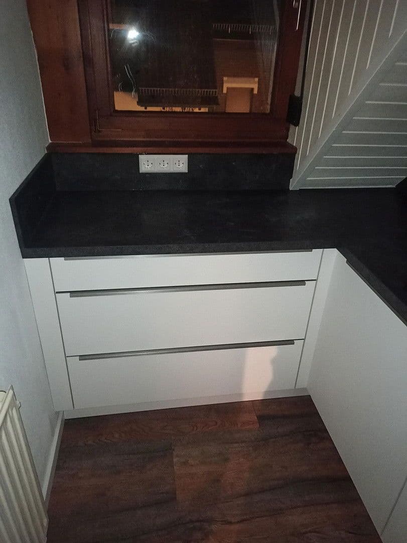 Prenájom bytu 2-izbový 78 m², Neckarsulm, Bádensko-Wurttembersko Prenájom bytu 2-izbový 78 m², Neckarsulm, Bádensko-Wurttembersko