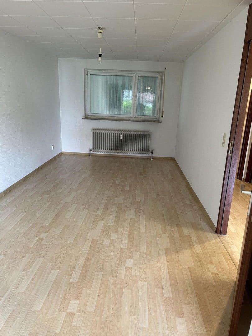 Prenájom bytu 2-izbový 59 m², Brühlstraße 42, Leinfelden-Echterdingen, Bádensko-Wurttembersko Prenájom bytu 2-izbový 59 m², Brühlstraße 42, Leinfelden-Echterdingen, Bádensko-Wurttembersko