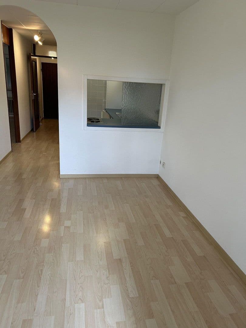 Prenájom bytu 2-izbový 59 m², Brühlstraße 42, Leinfelden-Echterdingen, Bádensko-Wurttembersko Prenájom bytu 2-izbový 59 m², Brühlstraße 42, Leinfelden-Echterdingen, Bádensko-Wurttembersko