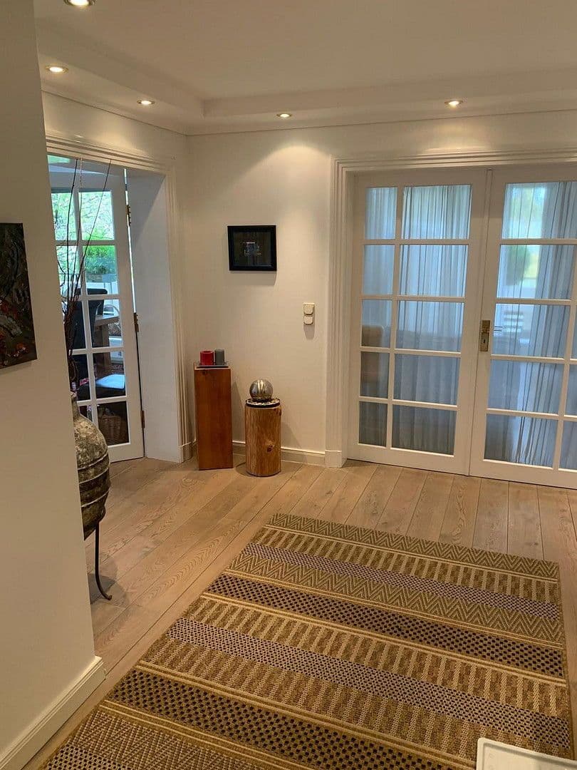 Predaj bytu 3-izbový 130 m², München, Bavorsko Predaj bytu 3-izbový 130 m², München, Bavorsko