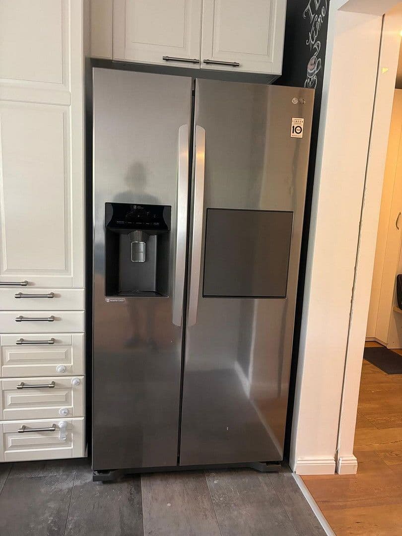 Prenájom bytu 3-izbový 75 m², München, Bavorsko Prenájom bytu 3-izbový 75 m², München, Bavorsko