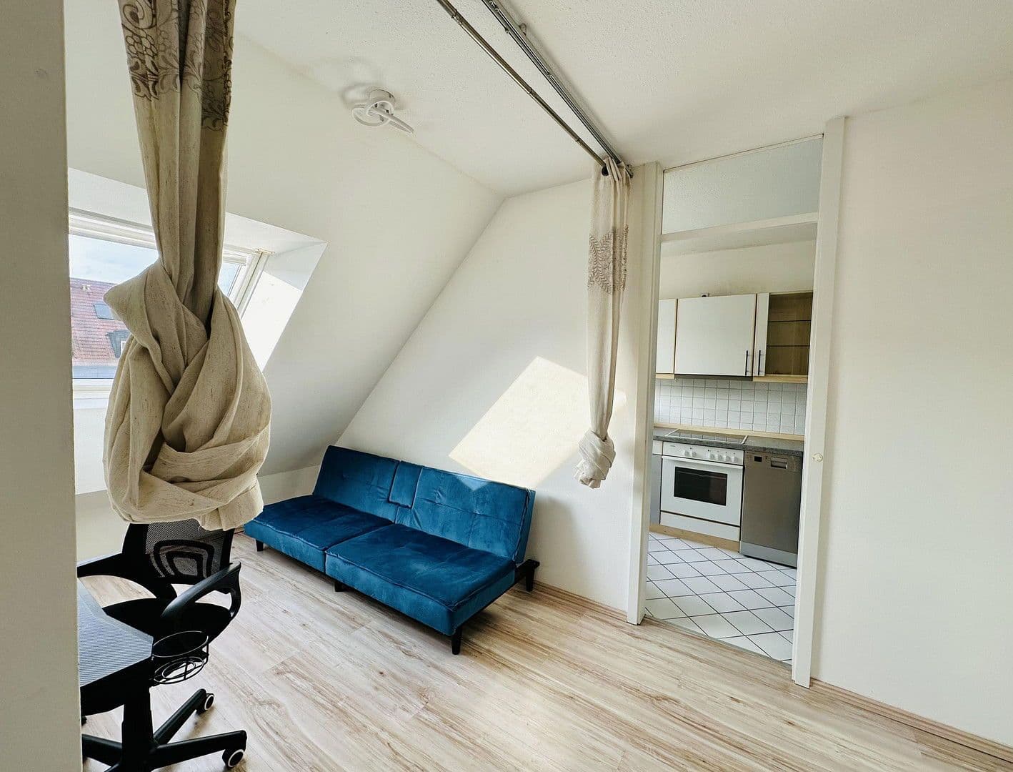 Prenájom bytu 2-izbový 62 m², Parkstr. 89 D, Berlin, Berlín Prenájom bytu 2-izbový 62 m², Parkstr. 89 D, Berlin, Berlín