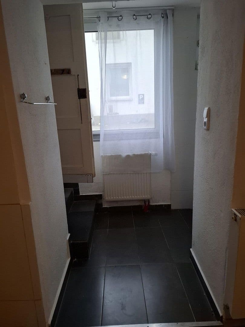 Prenájom bytu 4-izbový 84 m², Wertachstrasse 12, Augsburg, Bavorsko Prenájom bytu 4-izbový 84 m², Wertachstrasse 12, Augsburg, Bavorsko