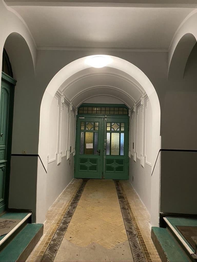 Predaj domu 825 m², pozemek 965 m², Oranienburg, Brandenbursko Predaj domu 825 m², pozemek 965 m², Oranienburg, Brandenbursko