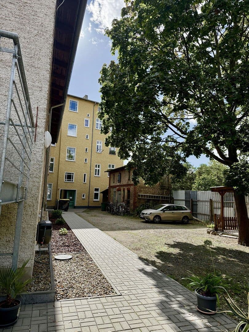 Predaj domu 825 m², pozemek 965 m², Oranienburg, Brandenbursko Predaj domu 825 m², pozemek 965 m², Oranienburg, Brandenbursko