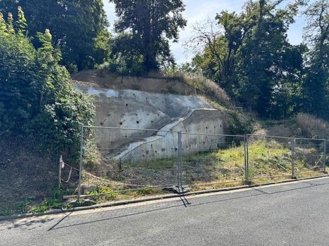 Predaj pozemku 770 m², Eppenhainer Weg, Eppstein, Hesensko Predaj pozemku 770 m², Eppenhainer Weg, Eppstein, Hesensko