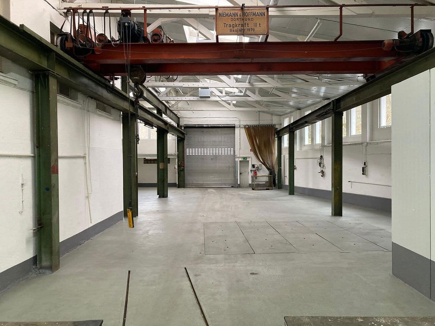 Prenájom nebytového priestoru 1.115 m², Siegen, Severné Porýnie - Westfálsko Prenájom nebytového priestoru 1.115 m², Siegen, Severné Porýnie - Westfálsko