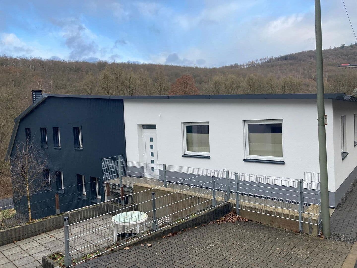 Prenájom nebytového priestoru 1.115 m², Siegen, Severné Porýnie - Westfálsko Prenájom nebytového priestoru 1.115 m², Siegen, Severné Porýnie - Westfálsko