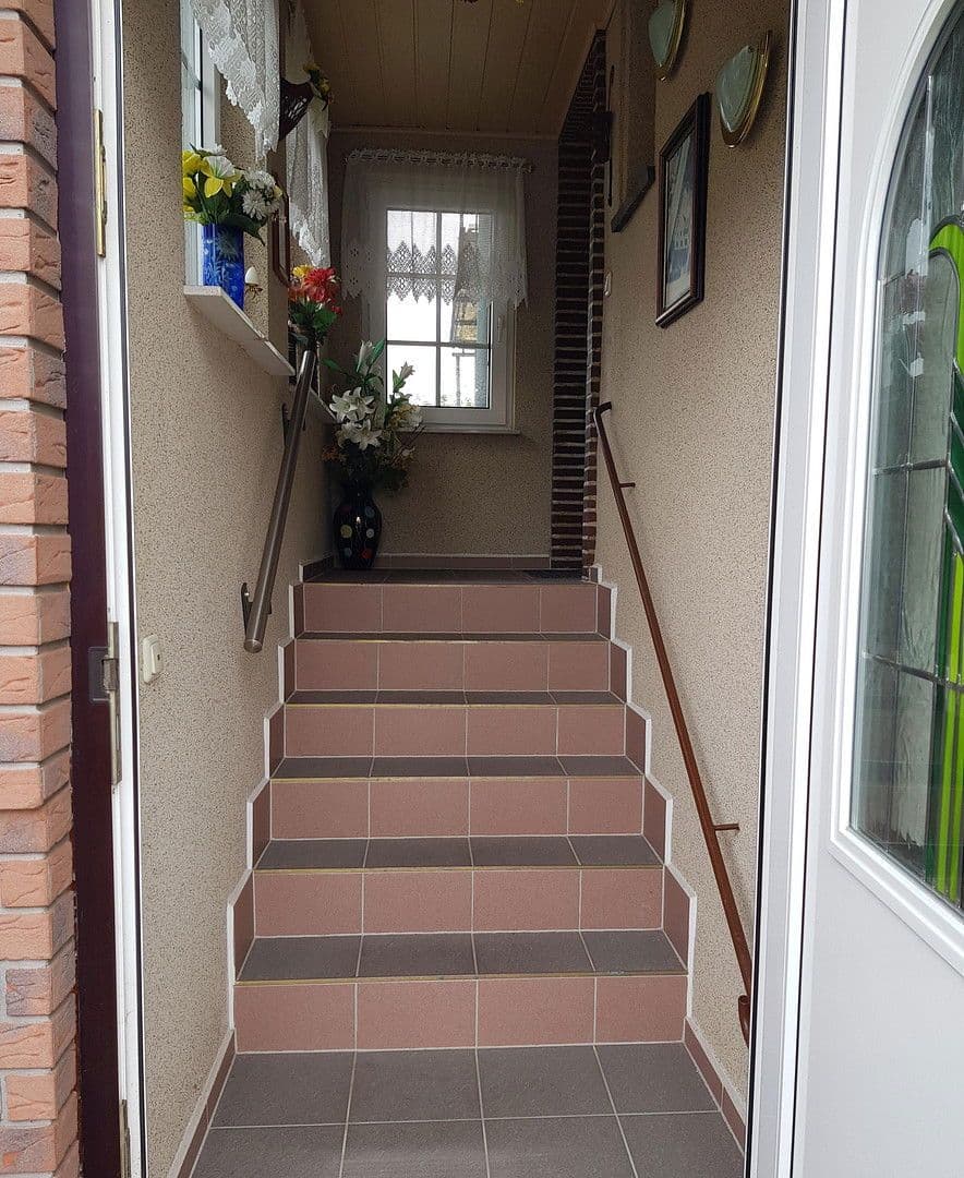 Predaj domu 159 m², pozemek 769 m², Güstrow, Meklenbursko-Predpomoransko Predaj domu 159 m², pozemek 769 m², Güstrow, Meklenbursko-Predpomoransko