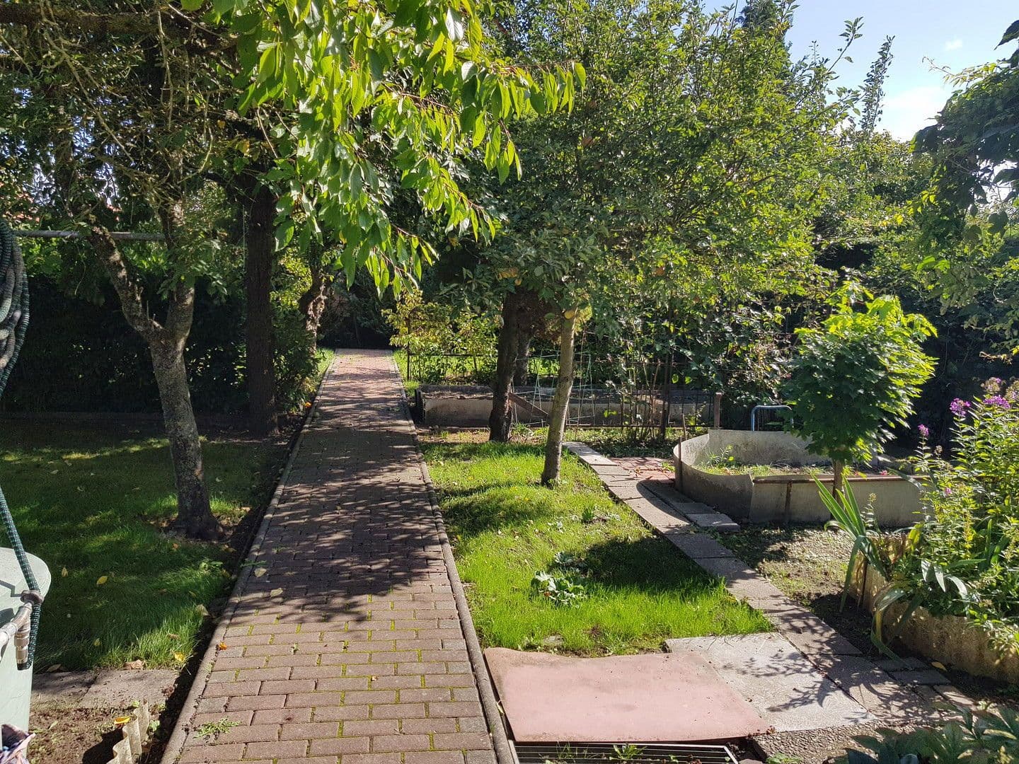 Predaj domu 159 m², pozemek 769 m², Güstrow, Meklenbursko-Predpomoransko Predaj domu 159 m², pozemek 769 m², Güstrow, Meklenbursko-Predpomoransko