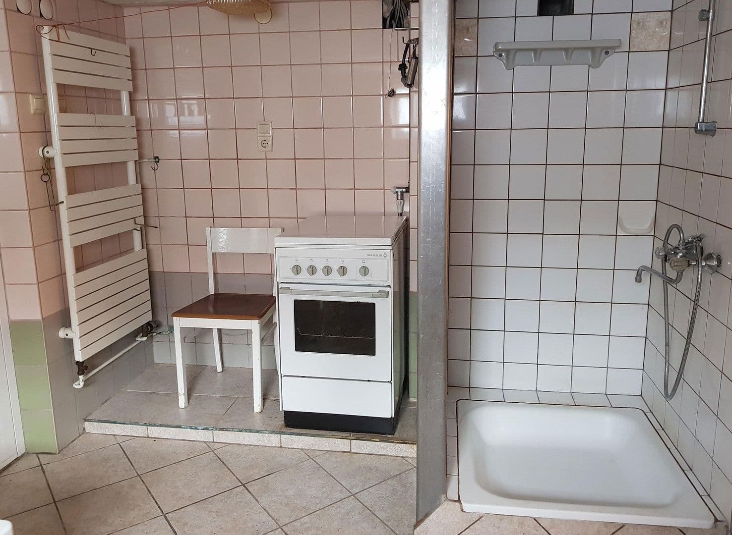 Predaj domu 159 m², pozemek 769 m², Güstrow, Meklenbursko-Predpomoransko Predaj domu 159 m², pozemek 769 m², Güstrow, Meklenbursko-Predpomoransko