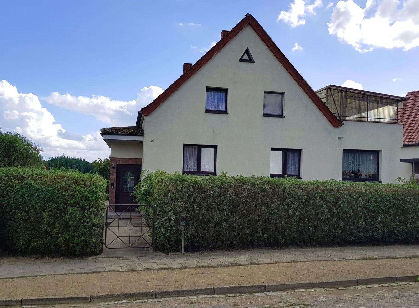 Predaj domu 159 m², pozemek 769 m², Güstrow, Meklenbursko-Predpomoransko Predaj domu 159 m², pozemek 769 m², Güstrow, Meklenbursko-Predpomoransko