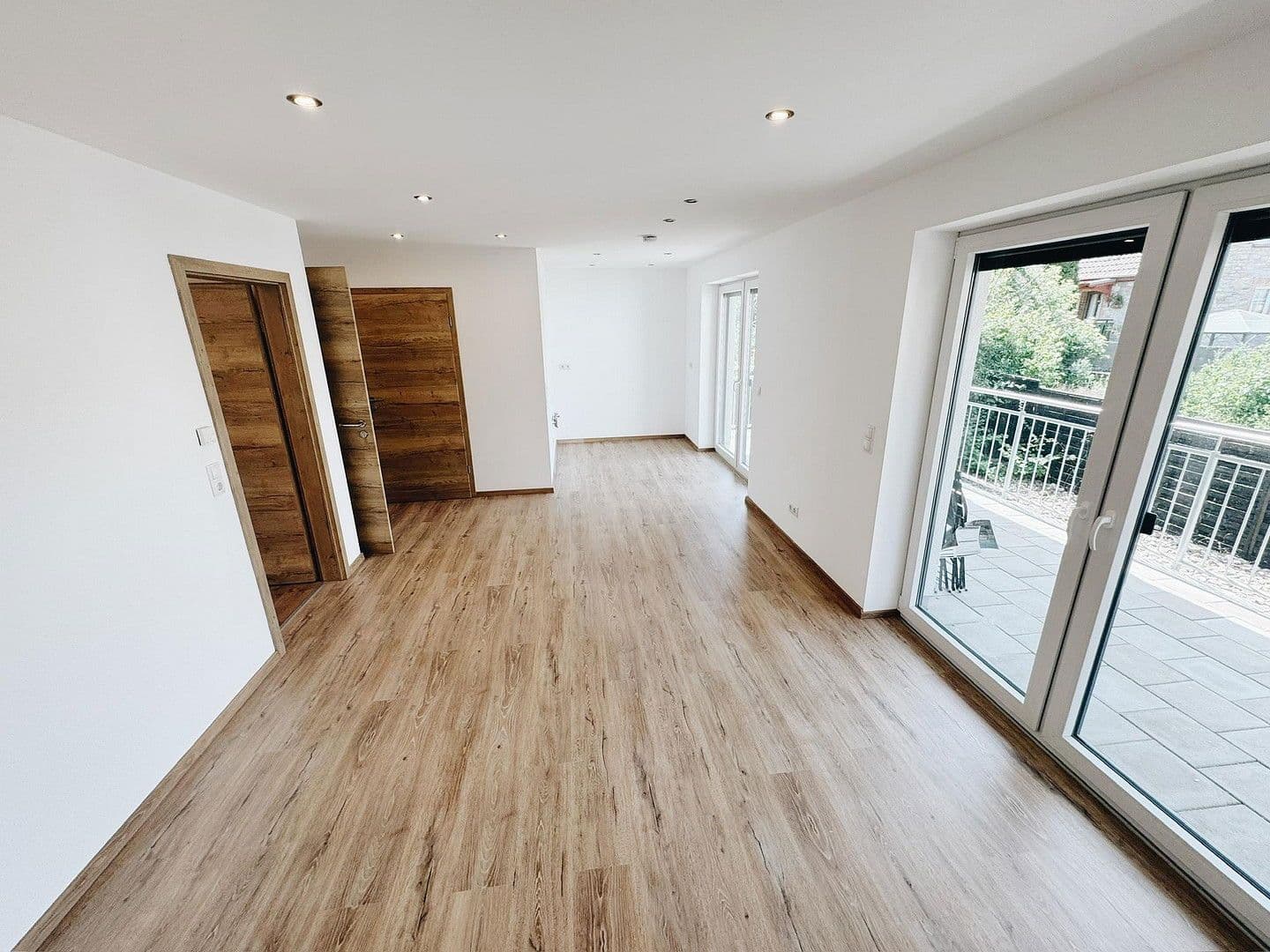 Prenájom bytu 2-izbový 41 m², Eibelstadt, Bavorsko Prenájom bytu 2-izbový 41 m², Eibelstadt, Bavorsko