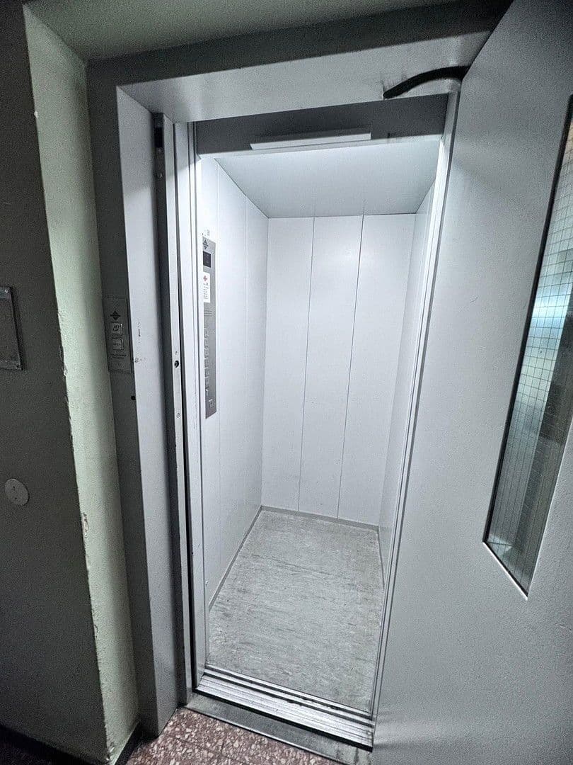 Prenájom bytu 3-izbový 84 m², Jülich, Severné Porýnie - Westfálsko Prenájom bytu 3-izbový 84 m², Jülich, Severné Porýnie - Westfálsko