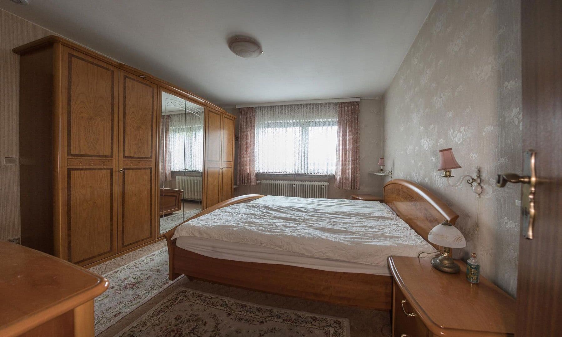 Predaj domu 216 m², pozemek 1.741 m², Babenhausen, Hesensko Predaj domu 216 m², pozemek 1.741 m², Babenhausen, Hesensko