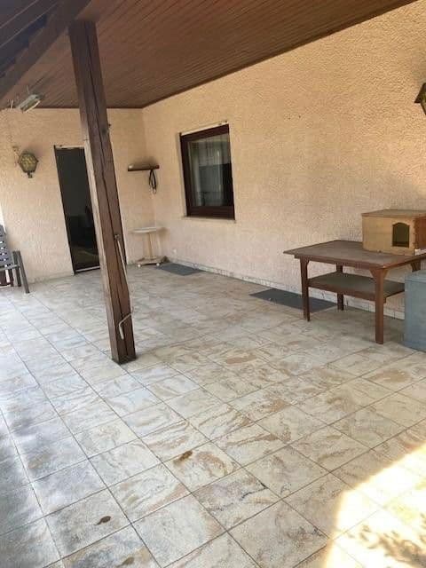 Predaj domu 216 m², pozemek 1.741 m², Babenhausen, Hesensko Predaj domu 216 m², pozemek 1.741 m², Babenhausen, Hesensko