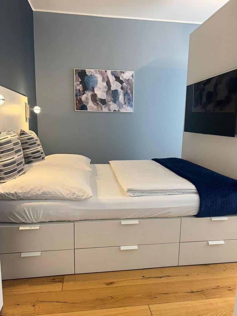 Prenájom bytu 1-izbový 36 m², Oberbilker Allee 39, Düsseldorf, Severné Porýnie - Westfálsko Prenájom bytu 1-izbový 36 m², Oberbilker Allee 39, Düsseldorf, Severné Porýnie - Westfálsko