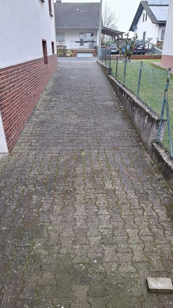 Predaj domu 265 m², pozemek 620 m², Mehlingen, Porýnie-Falcko Predaj domu 265 m², pozemek 620 m², Mehlingen, Porýnie-Falcko