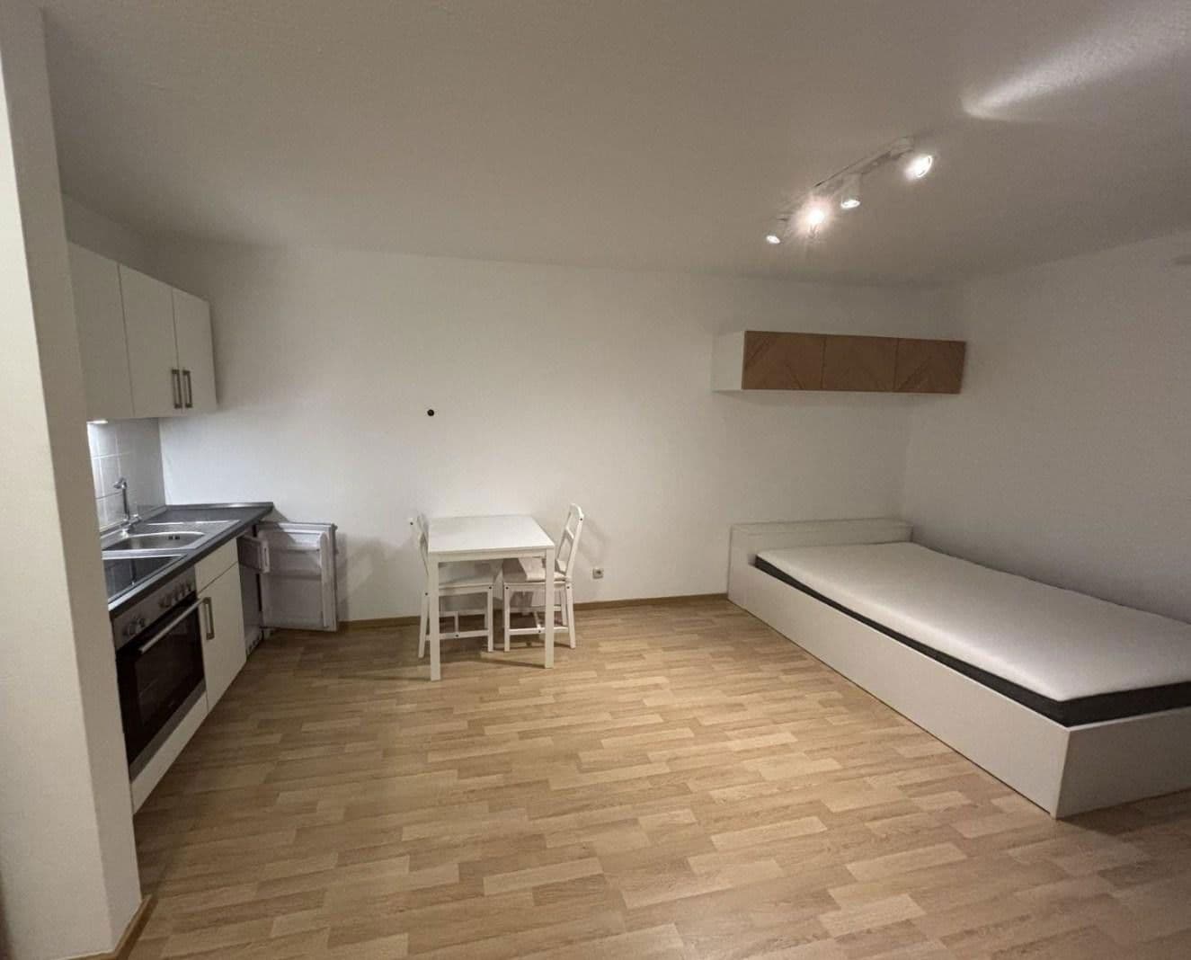 Prenájom bytu 1-izbový 30 m², Marconistr. 10, Augsburg, Bavorsko Prenájom bytu 1-izbový 30 m², Marconistr. 10, Augsburg, Bavorsko