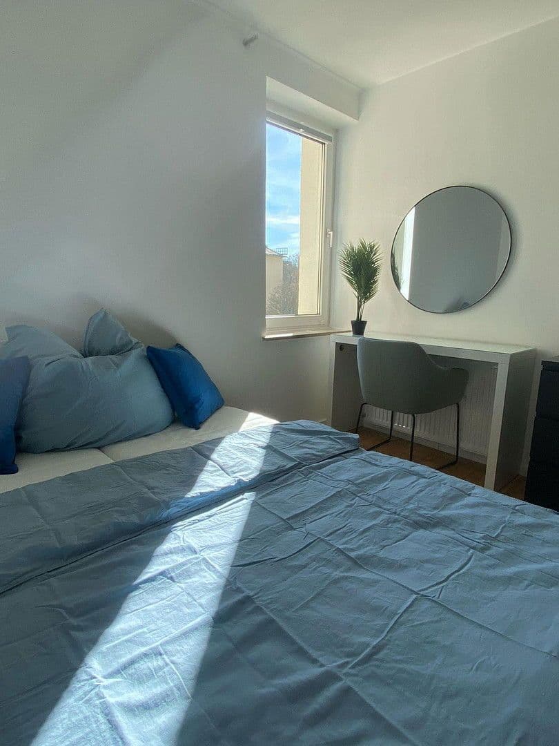 Prenájom bytu 82 m², Ackermannstr 1, München, Bavorsko Prenájom bytu 82 m², Ackermannstr 1, München, Bavorsko