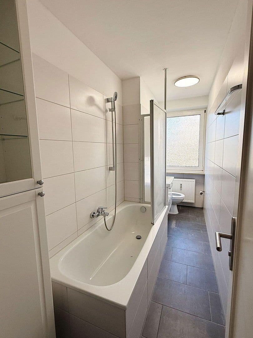 Prenájom bytu 82 m², Ackermannstr 1, München, Bavorsko Prenájom bytu 82 m², Ackermannstr 1, München, Bavorsko