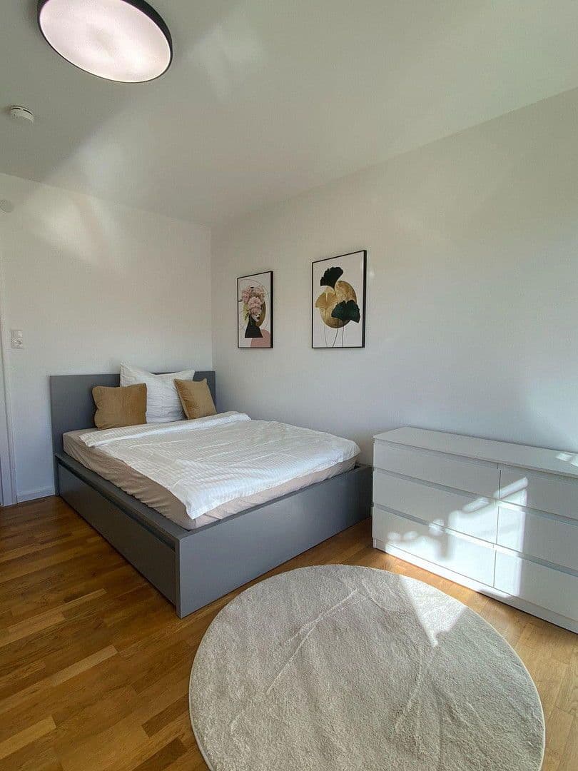 Prenájom bytu 82 m², Ackermannstr 1, München, Bavorsko Prenájom bytu 82 m², Ackermannstr 1, München, Bavorsko