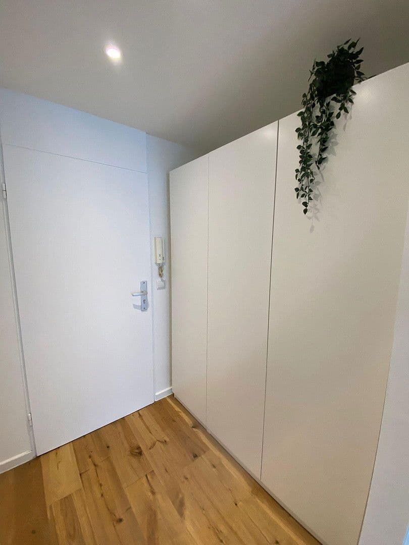 Prenájom bytu 1-izbový 29 m², Berg-am-Laim-Str. 95, München, Bavorsko Prenájom bytu 1-izbový 29 m², Berg-am-Laim-Str. 95, München, Bavorsko