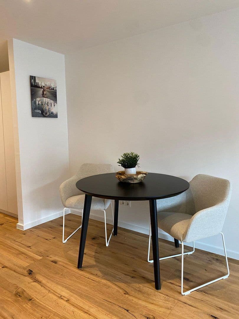 Prenájom bytu 1-izbový 29 m², Berg-am-Laim-Str. 95, München, Bavorsko Prenájom bytu 1-izbový 29 m², Berg-am-Laim-Str. 95, München, Bavorsko