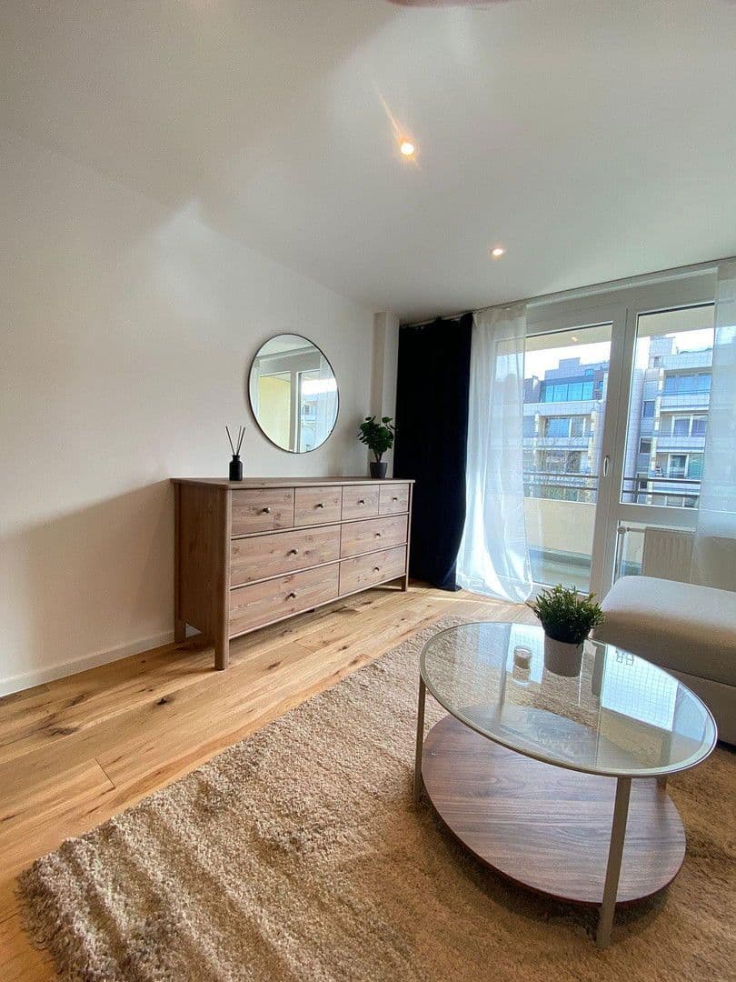 Prenájom bytu 1-izbový 29 m², Berg-am-Laim-Str. 95, München, Bavorsko Prenájom bytu 1-izbový 29 m², Berg-am-Laim-Str. 95, München, Bavorsko