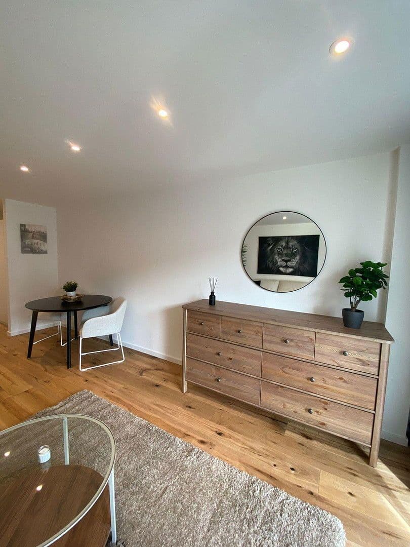 Prenájom bytu 1-izbový 29 m², Berg-am-Laim-Str. 95, München, Bavorsko Prenájom bytu 1-izbový 29 m², Berg-am-Laim-Str. 95, München, Bavorsko