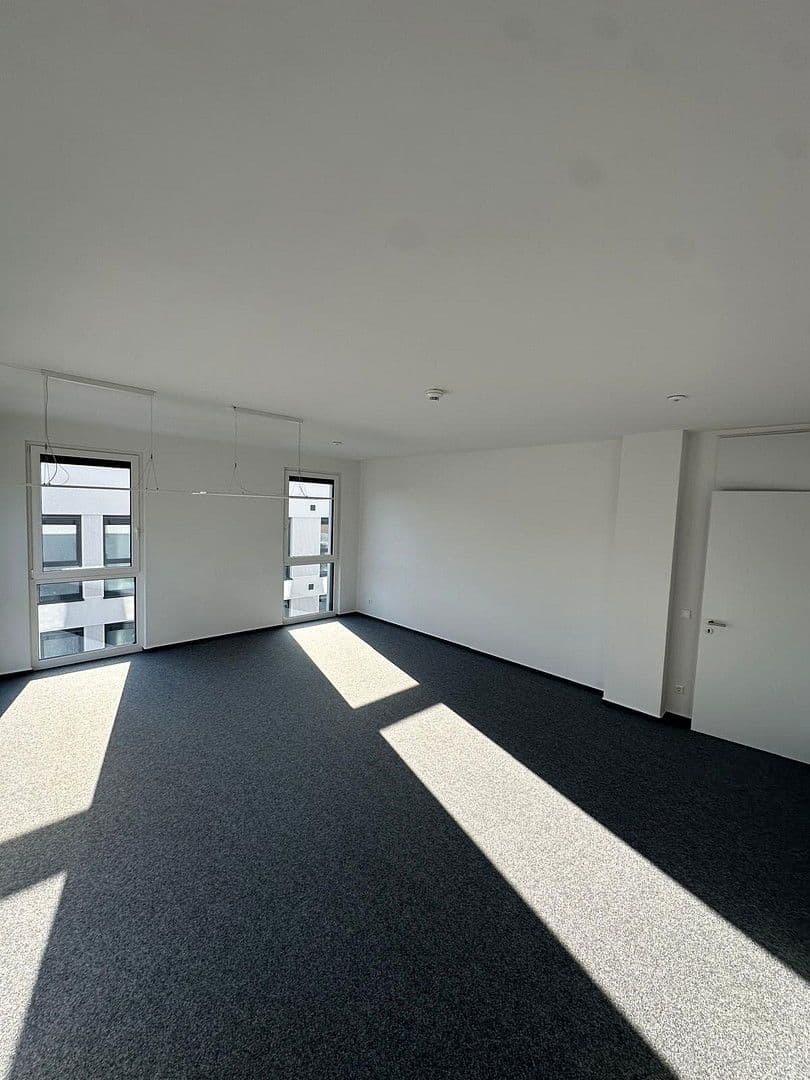 Prenájom kancelárie 300 m², Friedhofstr. 171, Bielefeld, Severné Porýnie - Westfálsko Prenájom kancelárie 300 m², Friedhofstr. 171, Bielefeld, Severné Porýnie - Westfálsko