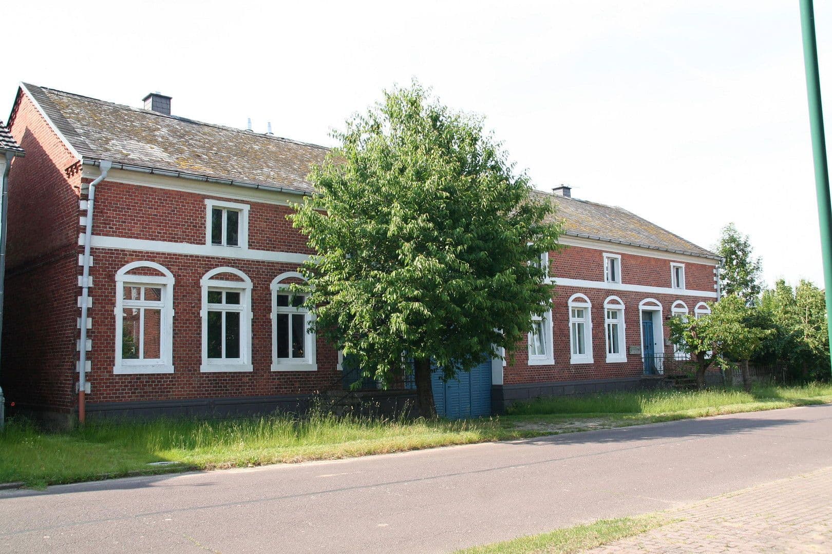 Predaj domu 450 m², pozemek 5.530 m², Grabow, Meklenbursko-Predpomoransko Predaj domu 450 m², pozemek 5.530 m², Grabow, Meklenbursko-Predpomoransko