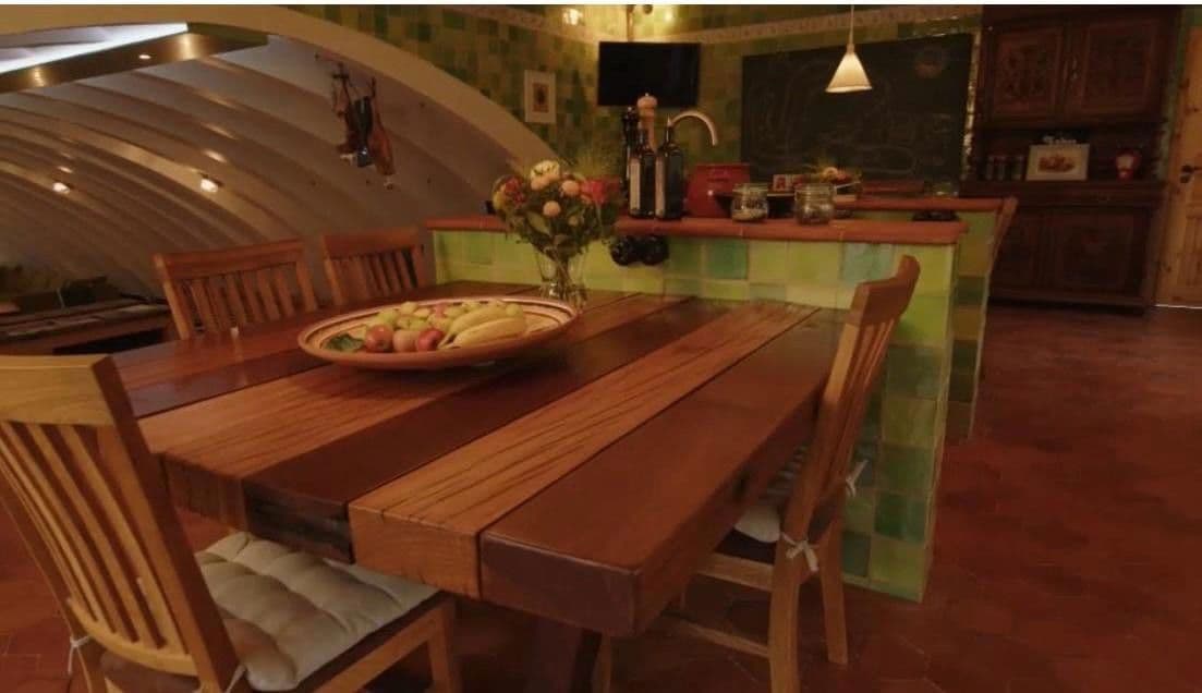 Predaj domu 620 m², pozemek 7.500 m², Lindenstraße 15, Neuhardenberg, Brandenbursko Predaj domu 620 m², pozemek 7.500 m², Lindenstraße 15, Neuhardenberg, Brandenbursko