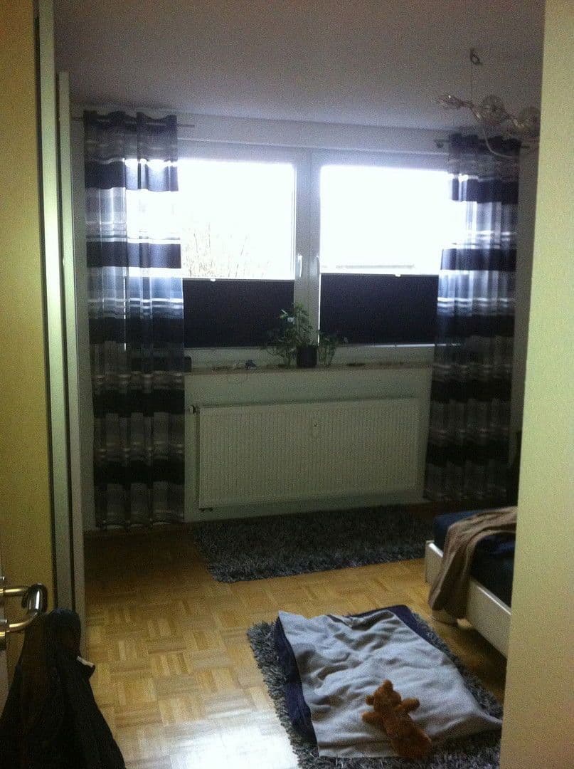 Prenájom bytu 3-izbový 90 m², Essen, Severné Porýnie - Westfálsko Prenájom bytu 3-izbový 90 m², Essen, Severné Porýnie - Westfálsko