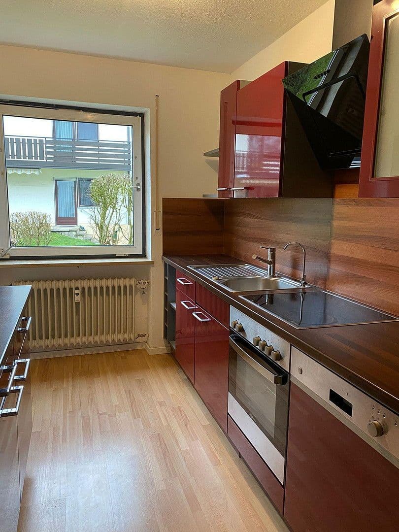 Prenájom bytu 5-izbový 107 m², Dillingen an der Donau, Bavorsko Prenájom bytu 5-izbový 107 m², Dillingen an der Donau, Bavorsko