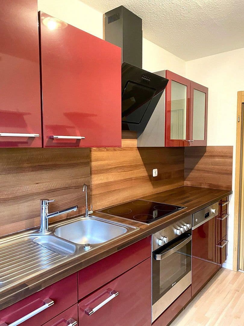 Prenájom bytu 5-izbový 107 m², Dillingen an der Donau, Bavorsko Prenájom bytu 5-izbový 107 m², Dillingen an der Donau, Bavorsko