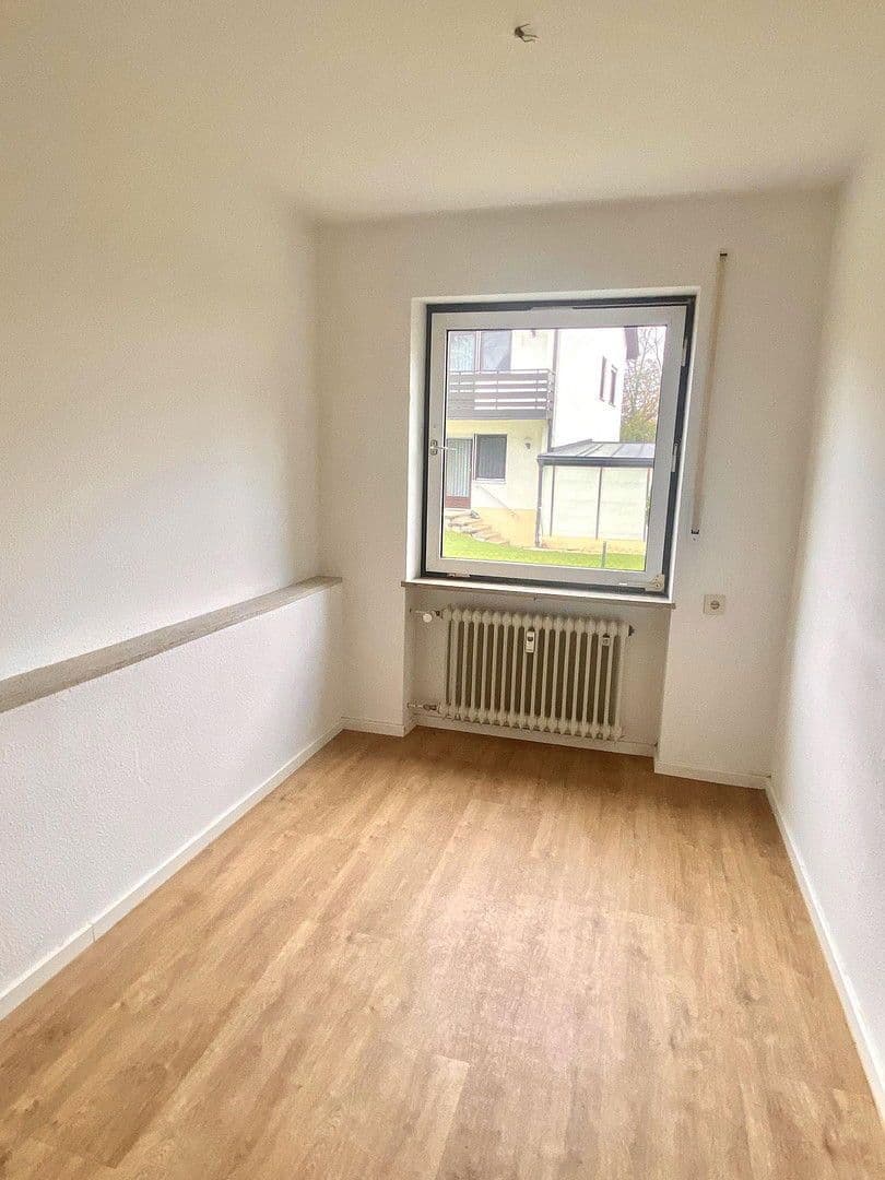 Prenájom bytu 5-izbový 107 m², Dillingen an der Donau, Bavorsko Prenájom bytu 5-izbový 107 m², Dillingen an der Donau, Bavorsko