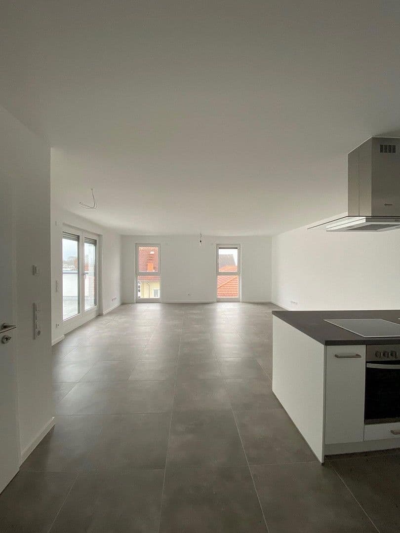 Prenájom bytu 5-izbový 134 m², Langendiebacher Str. 49, Erlensee, Hesensko Prenájom bytu 5-izbový 134 m², Langendiebacher Str. 49, Erlensee, Hesensko