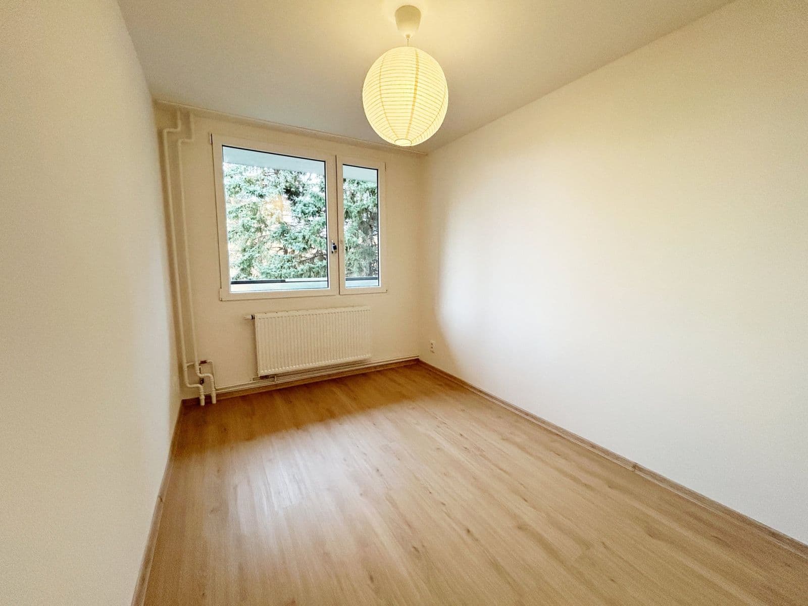 Prenájom bytu 4-izbový 84 m², Strašnická, Praha, Praha Prenájom bytu 4-izbový 84 m², Strašnická, Praha, Praha