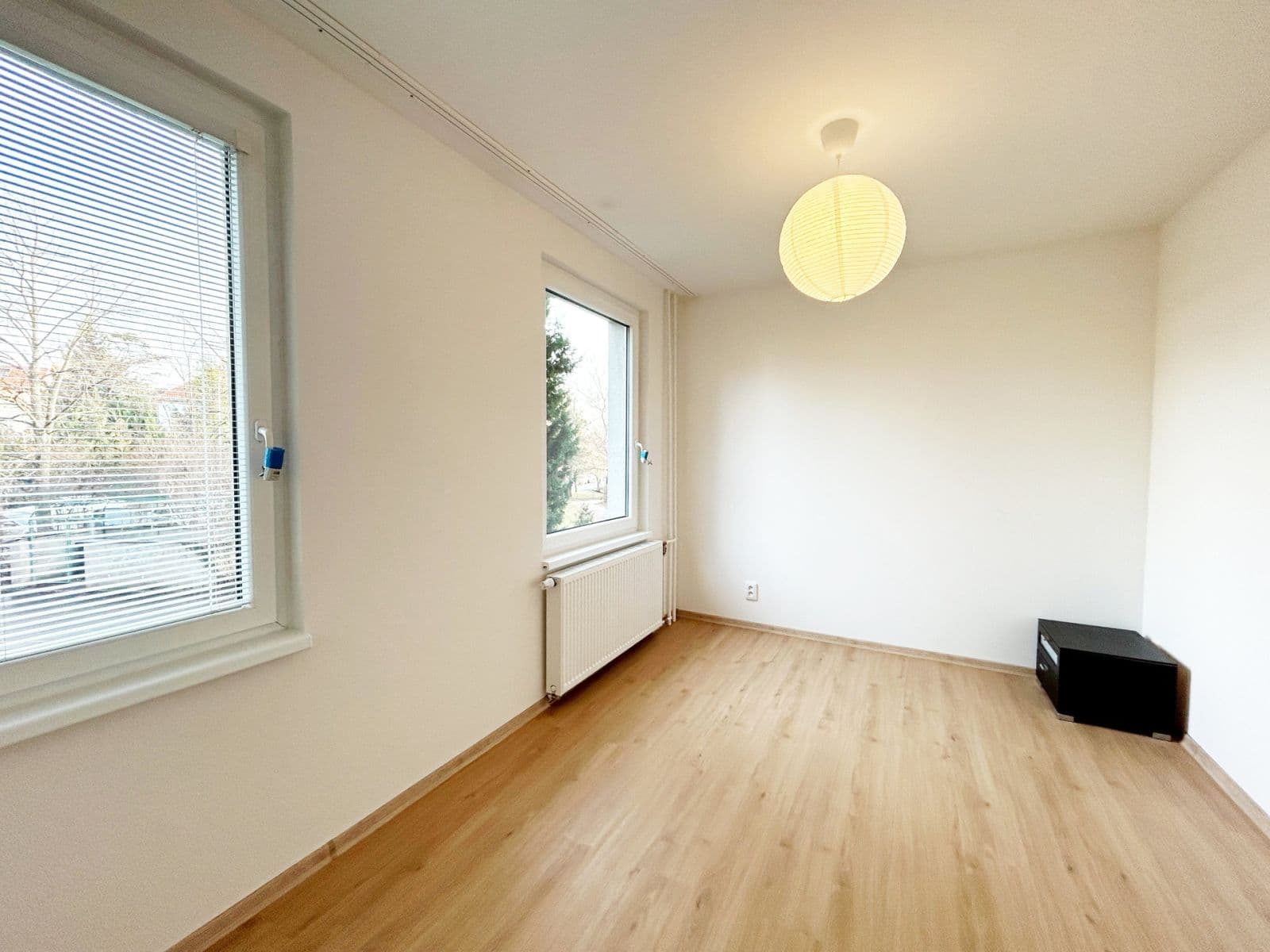 Prenájom bytu 4-izbový 84 m², Strašnická, Praha, Praha Prenájom bytu 4-izbový 84 m², Strašnická, Praha, Praha