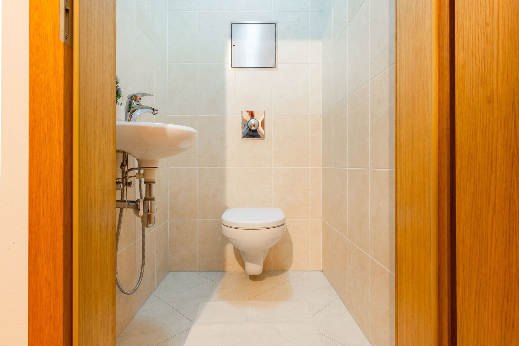 Predaj bytu 3-izbový 83 m², Na Výrovně, Praha, Praha Predaj bytu 3-izbový 83 m², Na Výrovně, Praha, Praha